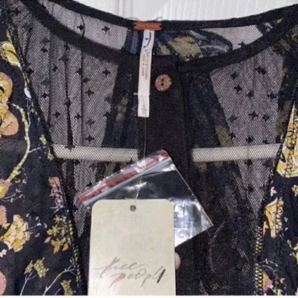 Free People Oversized Ruffle Floral Print Tunic Top (Size Small)